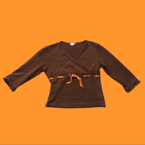 Cute Knit Brown Blouse - Picture 3 of 3